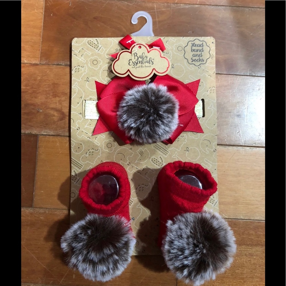 Baby Essentials Baby Pom Headband and Socks